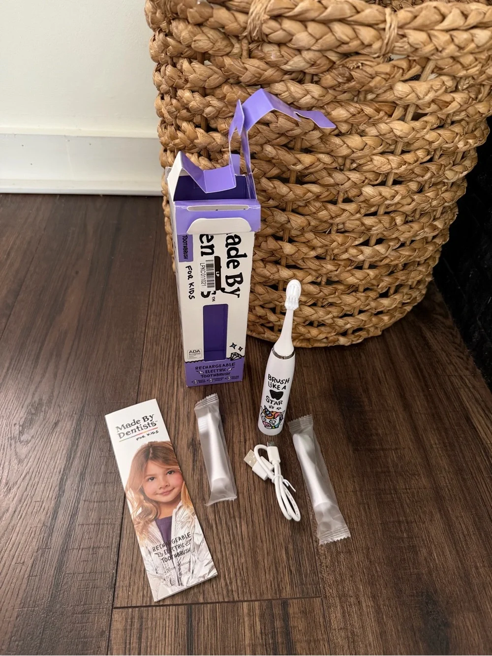 Made by Dentists Brush Like A Star Unicorn Electric Kids Toothbrush 3 Heads New